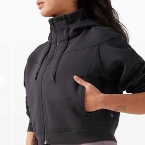 Lululemon Rogue Renegade Zip Hoodie
Black - NWT